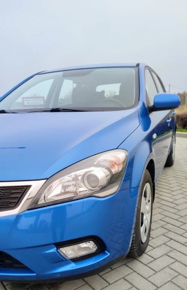 Kia Ceed cena 20900 przebieg: 162000, rok produkcji 2010 z Sandomierz małe 29